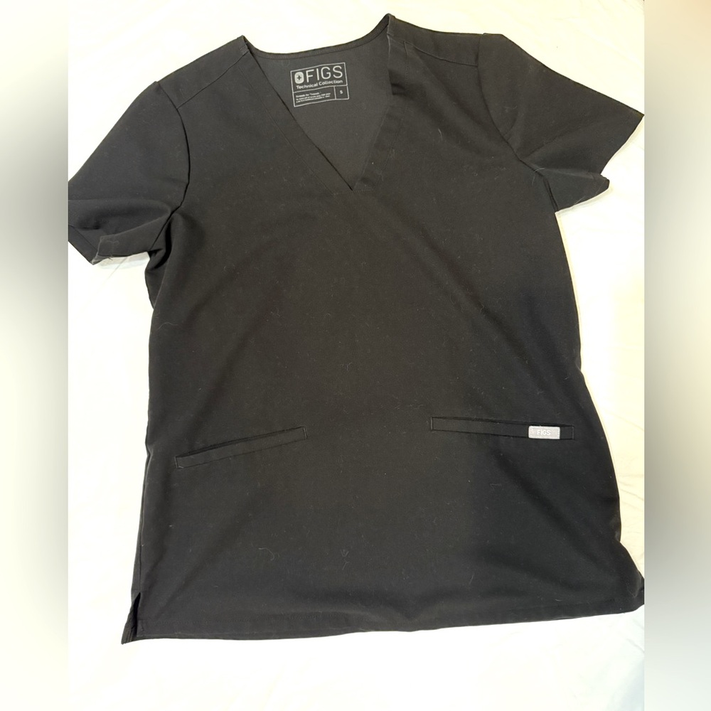 EUC Black Figs Scrubs Set Kade Cargo Scrub Pant & Casma Three Pocket Top